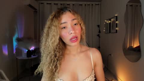 isa_____ online show from 01.29.25