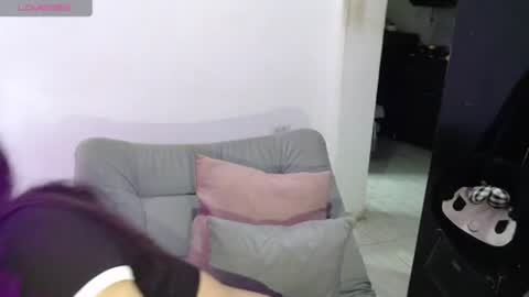 Isabella Hall online show from 07.26.26