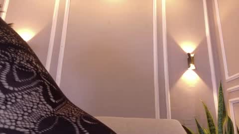 Isabella online show from 05.19.26