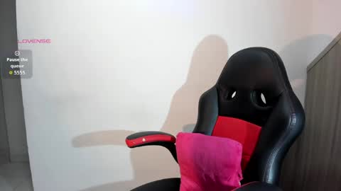 isa_klein online show from 03.25.26