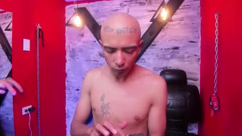 Snapshot of isa_n_jack chatting on 01.14.26 Isabella y Jack online show from 01.14.26