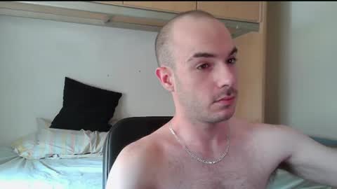 Snapshot of isaac99c chatting on 07.07.26 Isaac99c online show from 07.07.26