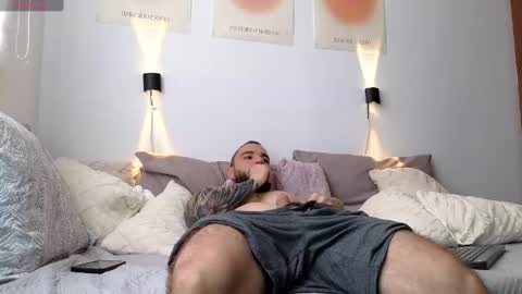 Isaac carter online show from 03.12.25