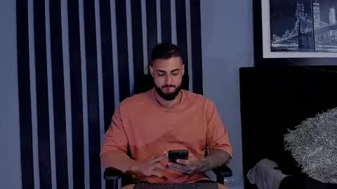 Isaac online show from 06.08.26