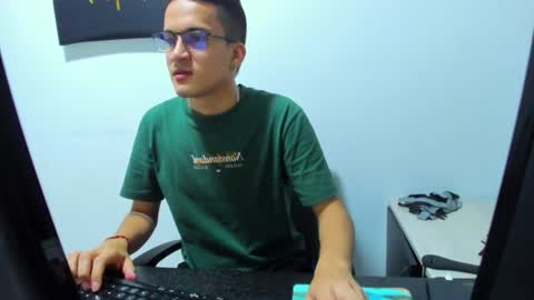 Isaac online show from 06.16.26