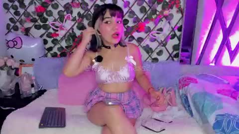 Snapshot of isabel_jamess chatting on 07.14.26 Isa online show from 07.14.26