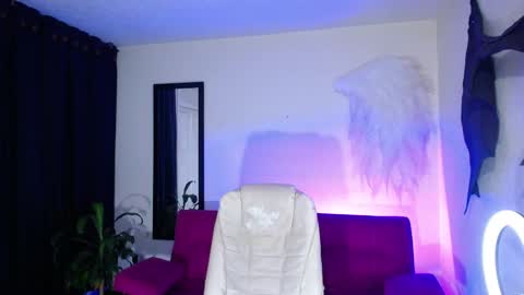 Snapshot of isabel_lopez_ chatting on 02.27.26 isabel online show from 02.27.26