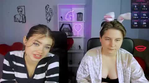 Snapshot of isabel_wave chatting on 11.15.25 isabel online show from 11.15.25