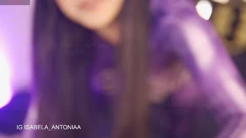 Snapshot of isabela_antonia_ chatting on 05.17.26 online show from 05.17.26