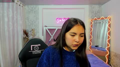 Snapshot of isabela_tay chatting on 02.06.26 ISABELA online show from 02.06.26