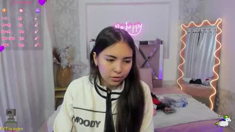 Snapshot of isabela_tay chatting on 02.11.26 ISABELA online show from 02.11.26