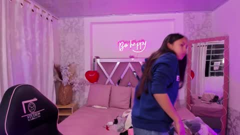 Snapshot of isabela_tay chatting on 02.21.26 ISABELA online show from 02.21.26