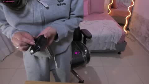 Snapshot of isabela_tay chatting on 03.16.26 ISABELA online show from 03.16.26