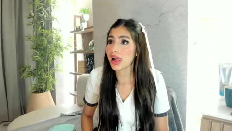 isabelastefano online show from 05.10.26