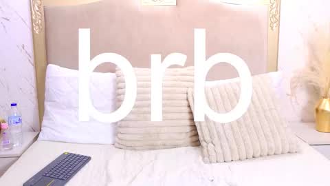 Snapshot of isabeljohnson chatting on 03.04.26 Isabel online show from 03.04.26