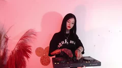 Snapshot of isabella__dark chatting on 01.03.25    online show from 01.03.25