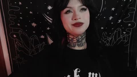 Snapshot of isabella__dark chatting on 01.23.25    online show from 01.23.25
