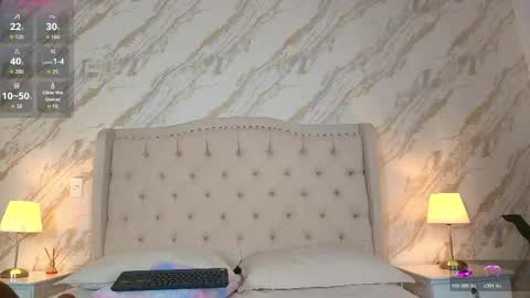 Snapshot of isabella__rose_ chatting on 05.06.26 isabella__rose_ online show from 05.06.26