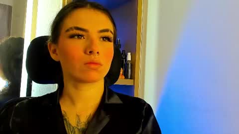 Snapshot of isabella_hv chatting on 06.22.26 ISABELLA online show from 06.22.26