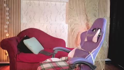   online show from 07.06.26