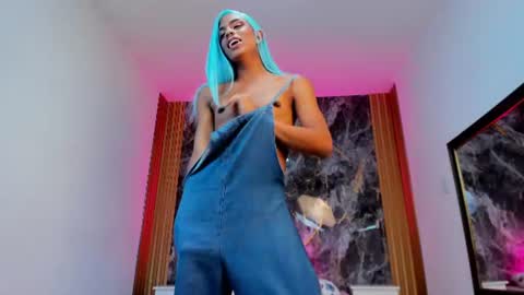 Isabella online show from 07.22.26