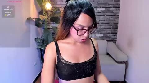 Camila online show from 04.27.26