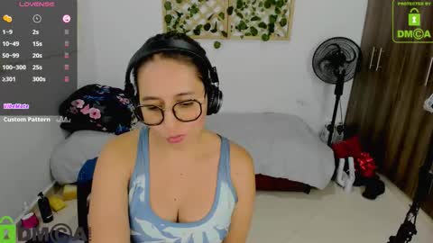 Isabella online show from 12.02.25