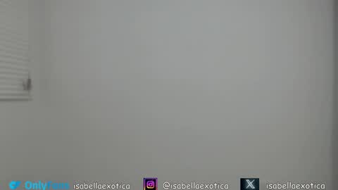 Snapshot of isabellaexotica chatting on 01.23.25 isabellaexotica online show from 01.23.25