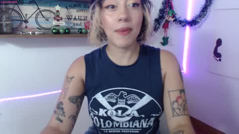 Snapshot of isabellakoff chatting on 12.10.24 Tati - online show from 12.10.24