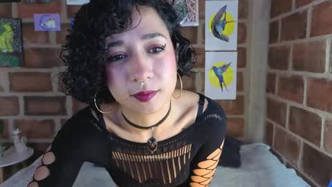 Isabela Paz online show from 05.26.26