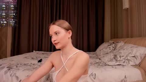 Bella online show from 09.23.25