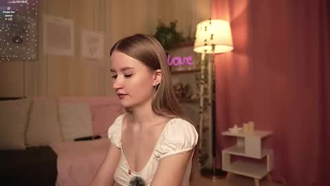 Bella online show from 09.27.25