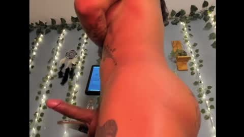 isabelldollts online show from 02.19.25