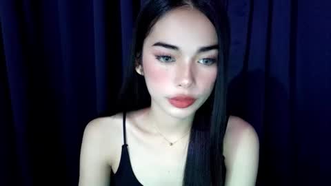 Isabelle online show from 12.21.25