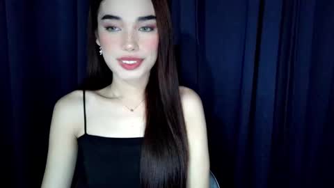 Isabelle online show from 05.07.26