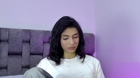 Snapshot of isabellefoxx chatting on 12.06.24 Isa online show from 12.06.24