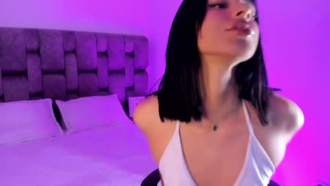 Snapshot of isabellefoxx chatting on 12.11.24 Isa online show from 12.11.24