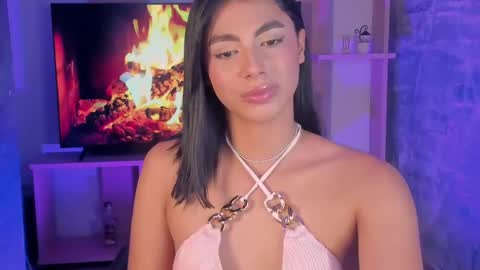 Snapshot of isabellefoxx chatting on 02.22.25 Isa online show from 02.22.25