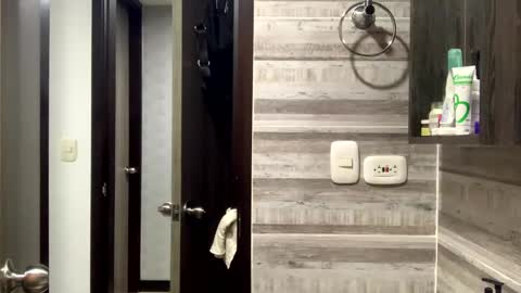 Isa online show from 09.14.25