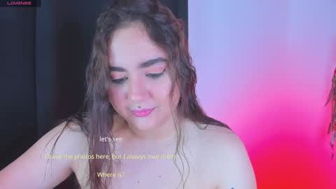 Snapshot of isarhodes_ chatting on 01.09.25 Isa online show from 01.09.25