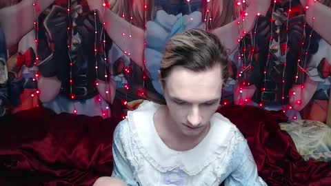 Snapshot of iselestias chatting on 02.11.26 Sele online show from 02.11.26