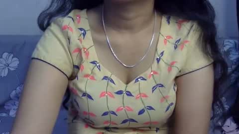 ishika_ishu online show from 09.15.25