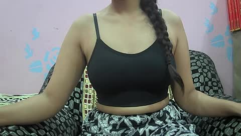 ishika_singh_ online show from 03.27.26