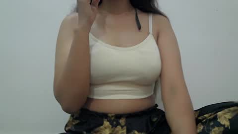 ishika_singh_ online show from 07.11.26