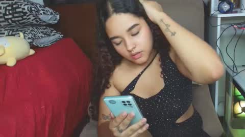 Snapshot of isis_blade chatting on 09.14.25 Isis Blade online show from 09.14.25