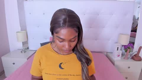 Snapshot of isla_scott chatting on 02.18.26 Vanessa online show from 02.18.26