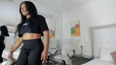 Vanessa online show from 04.22.26