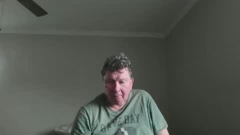 island625103 online show from 01.05.26