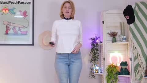 Lou  Peaches online show from 03.21.26