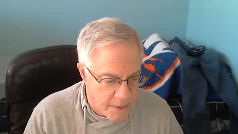 Snapshot of islesman22 chatting on 12.31.24 islesman22 online show from 12.31.24